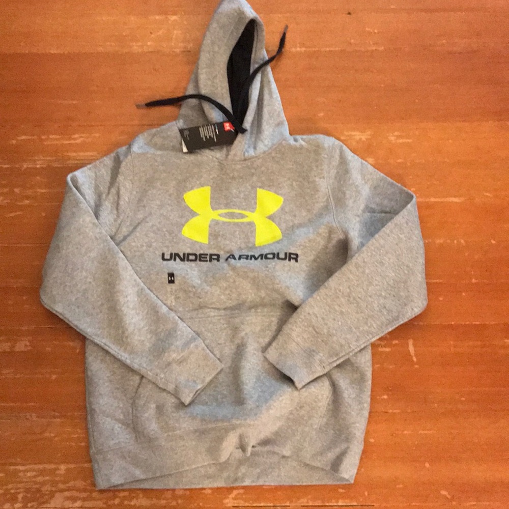 Under Armour cold gear men’s sweatshirt Large NWT